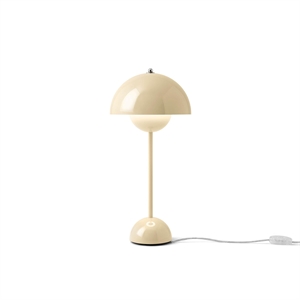 &Tradition Flowerpot VP3 Table Lamp Ivory