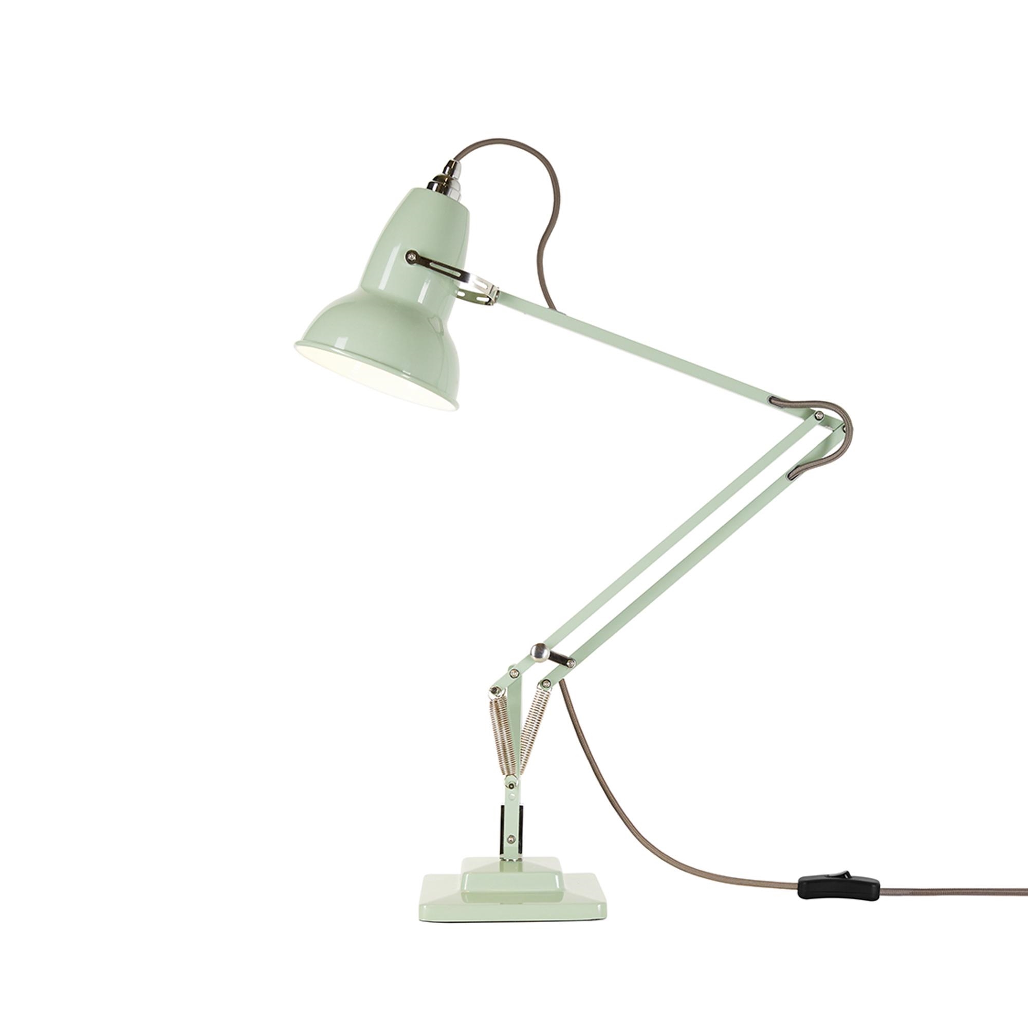 Original 1227 Brass Desk Lamp – obrien office systems