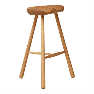 Form & Refine Shoemaker Chair No. 68 Oak