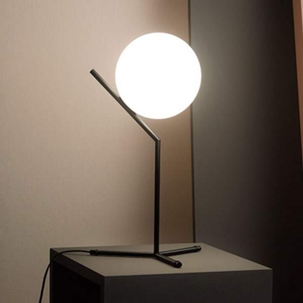 Flos T1 Table Lamp Black AndLight