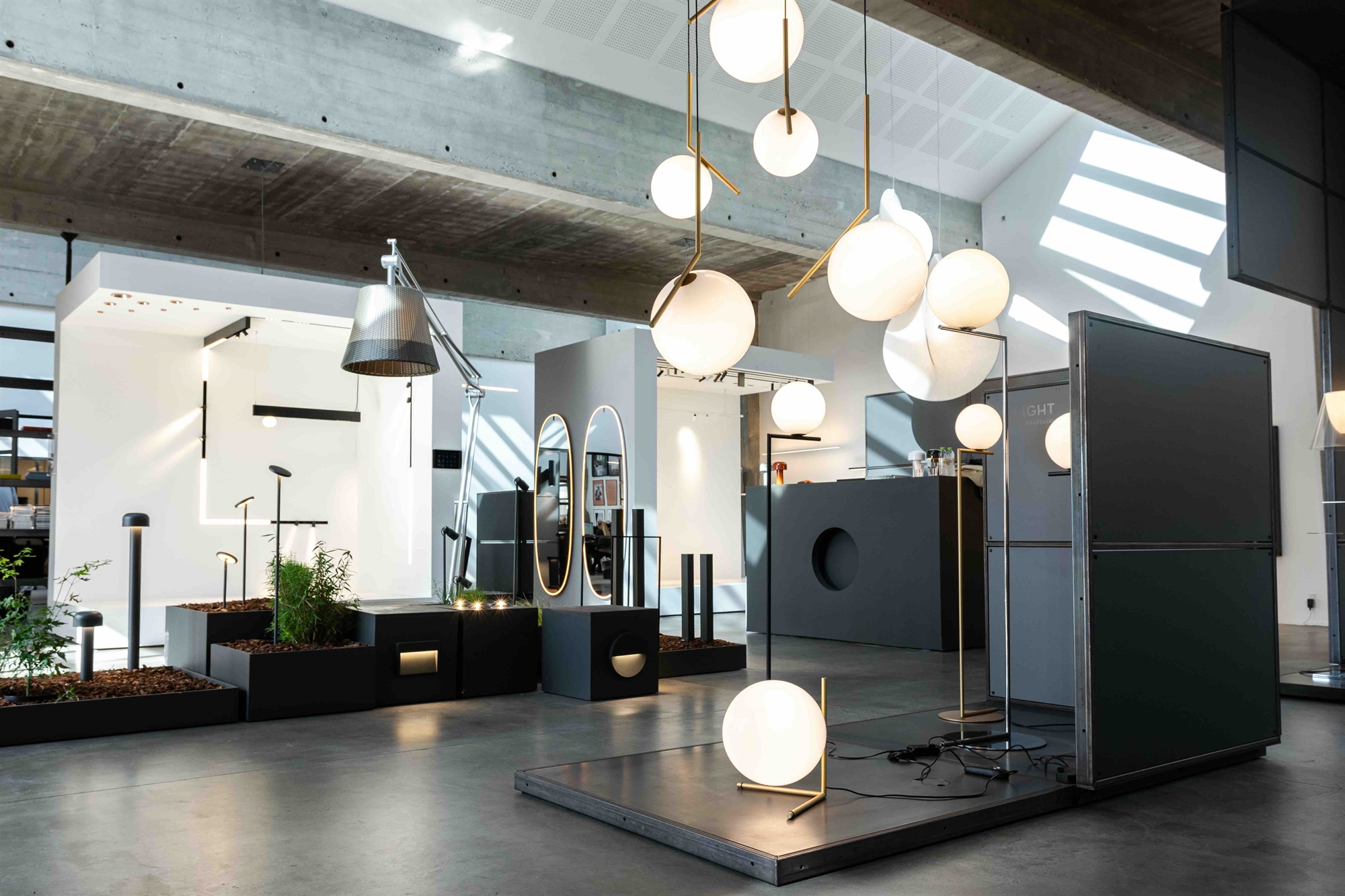 Solformørkelse smukke Formand Flos Showroom - Copenhagen Design Tour 2020
