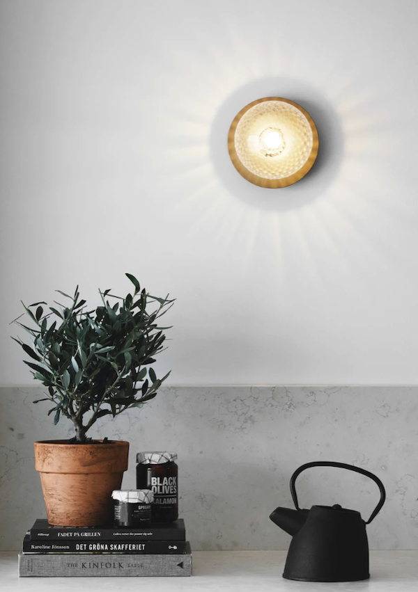 Nuura - Liila Wall/Ceiling Lamp