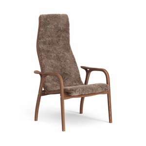 Swedese Lamino Armchair High Lacquered Walnut/Sahara/Sheepskin