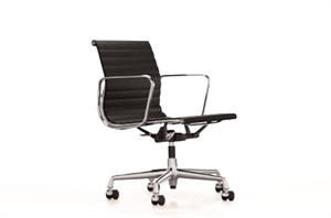 Vitra Aluminum EA 117 Office Chair w. Swivel, Armrests and Tilting Mechanism