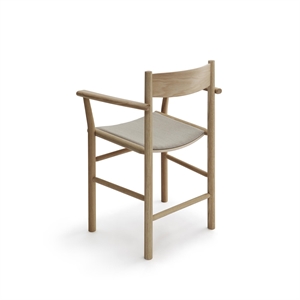 Nikari Linea Collection Akademia Dining Chair w. Armrests Light Lacquered Oak/Steelcut Trio 213