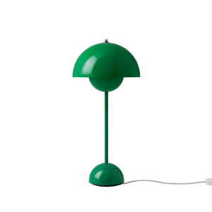 &Tradition Flowerpot VP3 Table Lamp Signal Green
