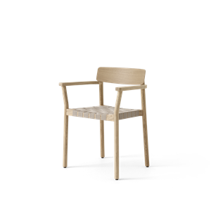 &Tradition Betty TK9 Dining Chair With Armrests Oak/Natural