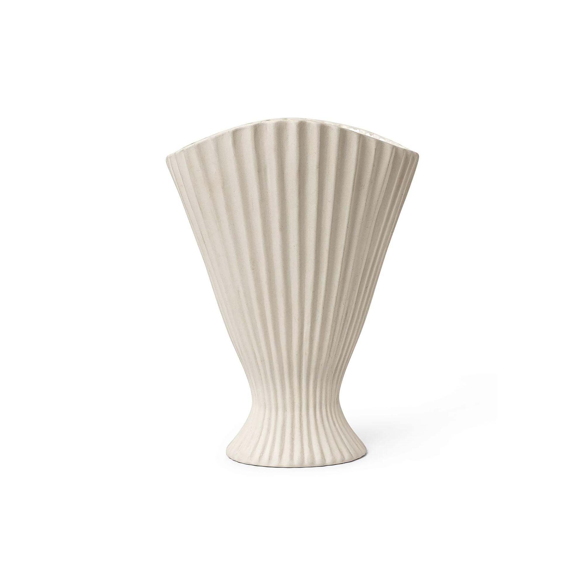 Ferm Living Fountain Vase Off-white
