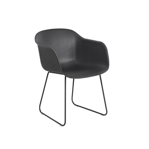 Muuto Fiber Dining Chair w. Armrests and Sled Base Black