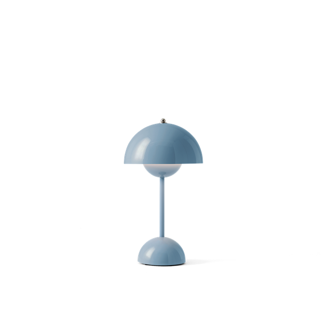 &Tradition Flowerpot VP9 Table Lamp Portable Light Blue