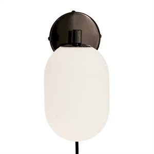 Watt & Veke Noor Wall Lamp Opal/ Black